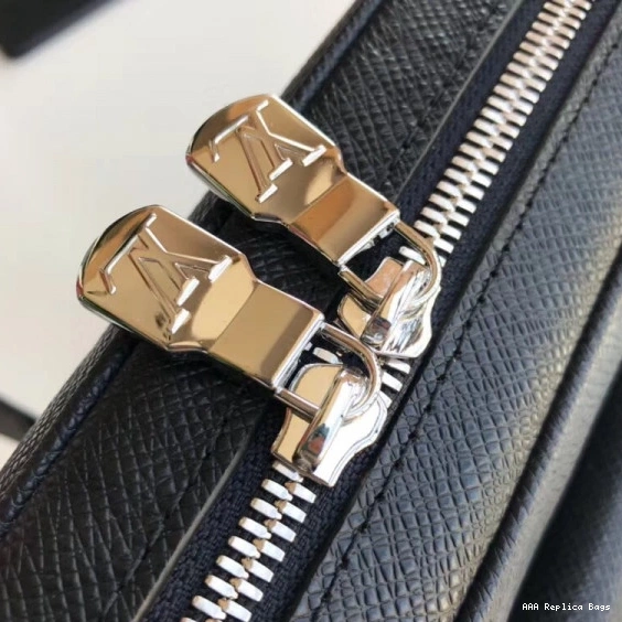 Aaa replica bags PM Vuitton Louis OUTDOOR MESSENGER 0810